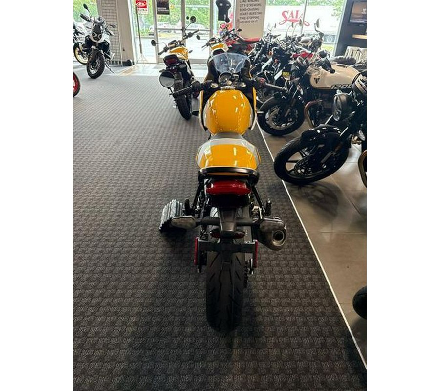 2026 Triumph Thruxton 400