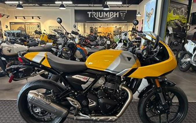 2026 Triumph Thruxton 400