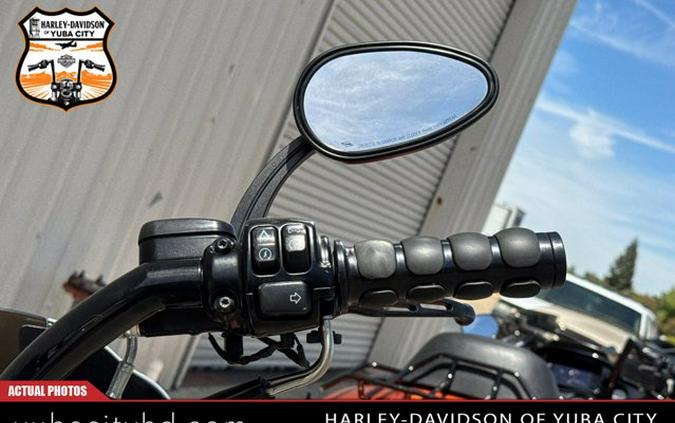 Harley-Davidson FXDB103