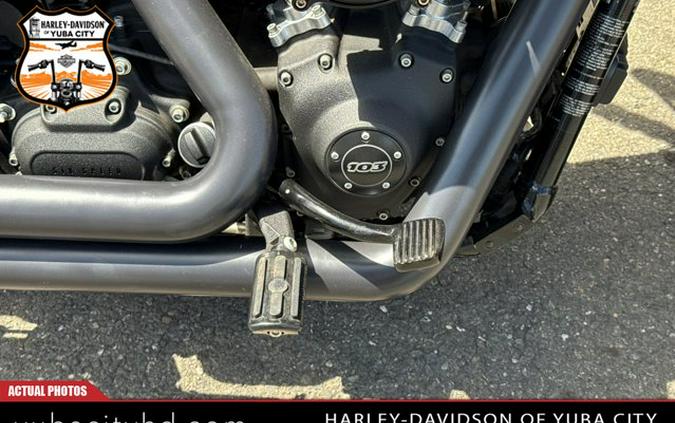 Harley-Davidson FXDB103