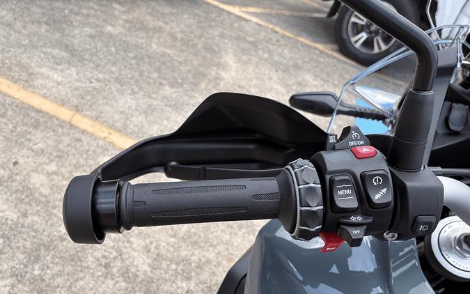 2026 BMW F900GSA