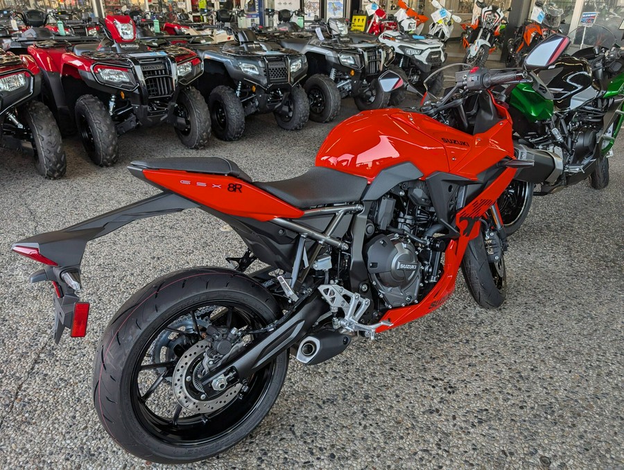 2026 Suzuki GSX-8R Glass Blaze Orange