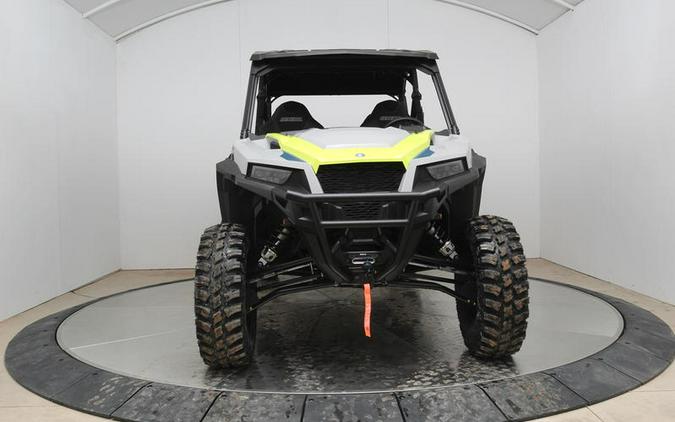 2024 Polaris® General XP 4 1000 Sport