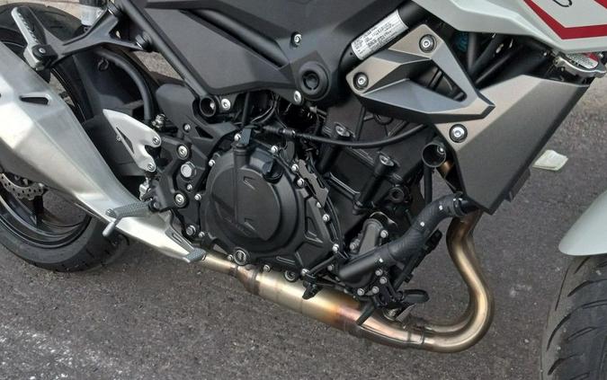 2023 Kawasaki Z400 ABS