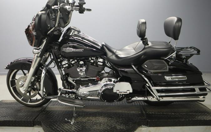 Used 2023 Harley-Davidson Street Glide FLHX