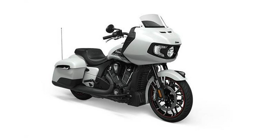 2021 Indian Motorcycle CHALLENGER DARK HORS