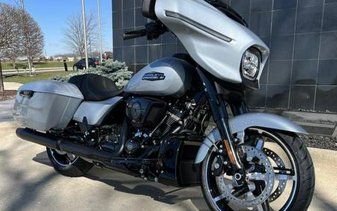 2024 Harley-Davidson® FLHX - Street Glide®