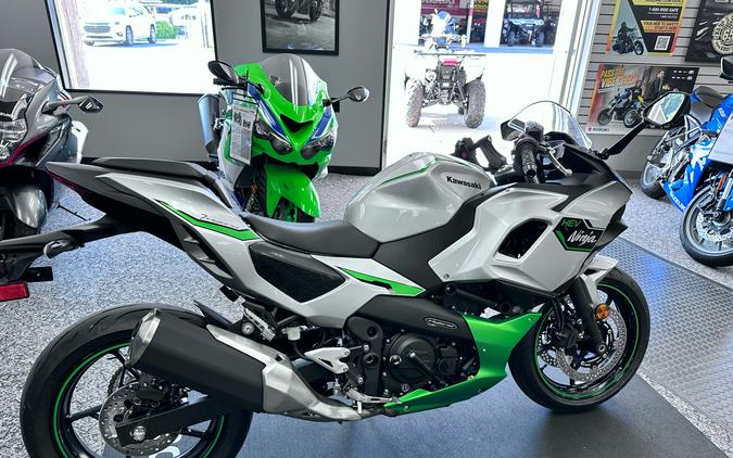 2024 Kawasaki Ninja 7 Hybrid ABS