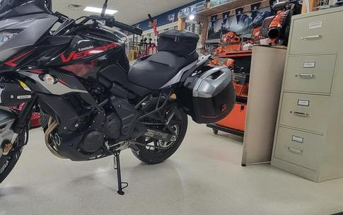 2022 Kawasaki Versys 650 LT Review [17 Fast Facts]