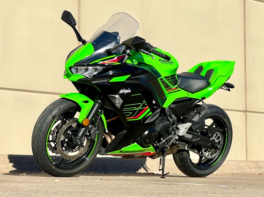 2024 Kawasaki Ninja 650 KRT Edition ABS
