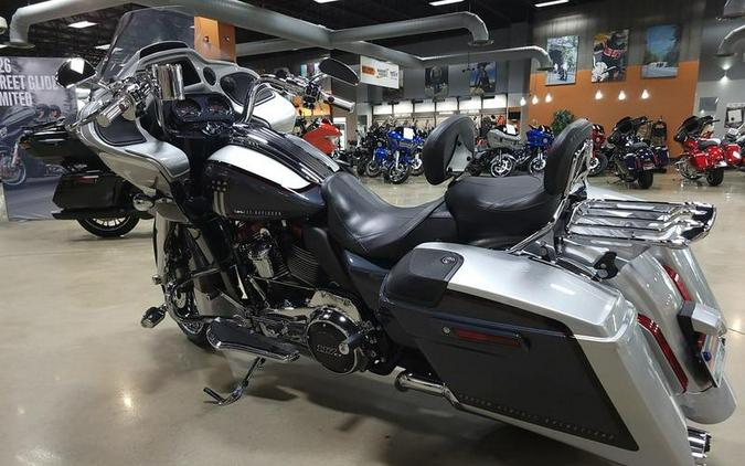 2019 Harley-Davidson® FLTRXSE - CVO™ Road Glide®