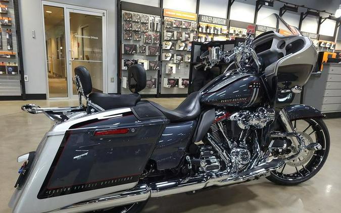 2019 Harley-Davidson® FLTRXSE - CVO™ Road Glide®