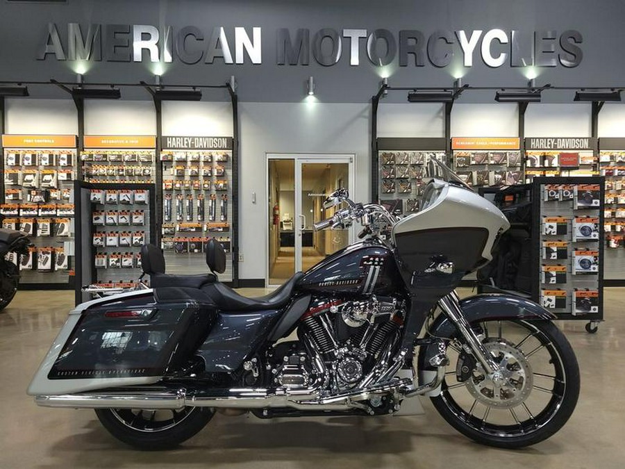 2019 Harley-Davidson® FLTRXSE - CVO™ Road Glide®