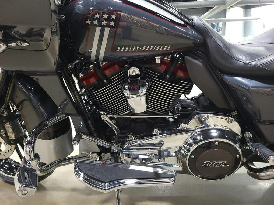 2019 Harley-Davidson® FLTRXSE - CVO™ Road Glide®