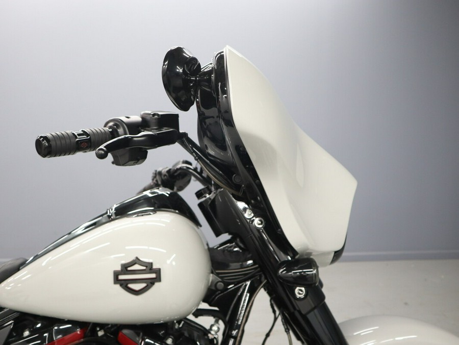 2020 Harley-Davidson CVO Street Glide FLHXSE
