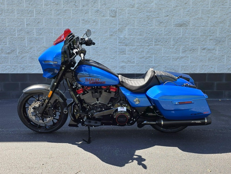 2026 Harley-Davidson® CVO Street Glide ST Electric Coast