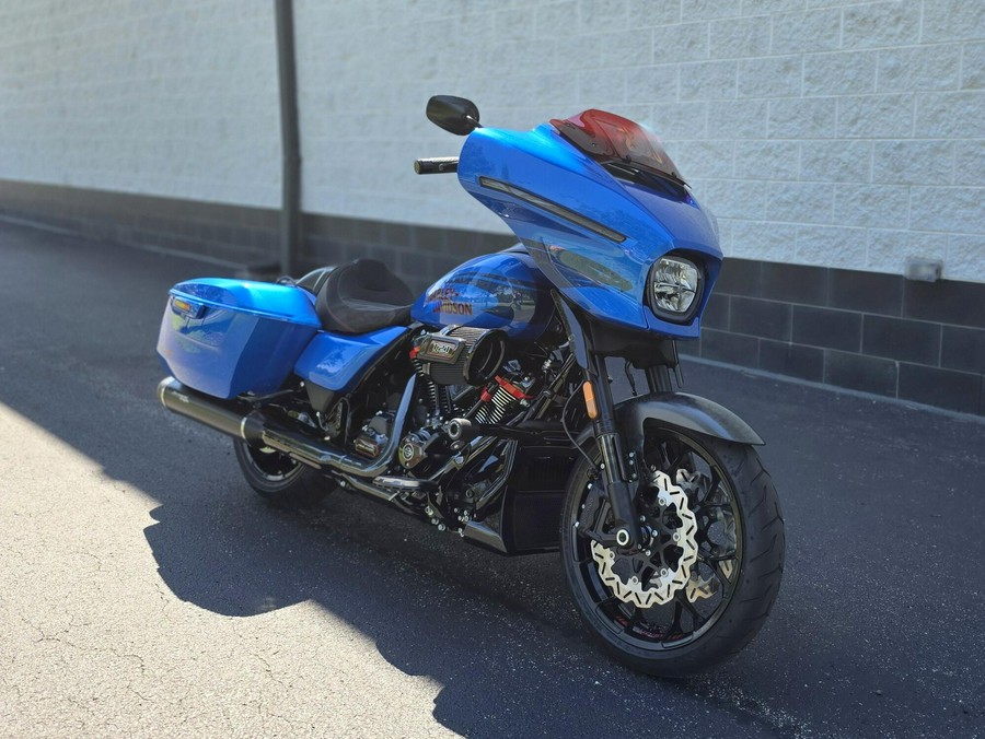 2026 Harley-Davidson® CVO Street Glide ST Electric Coast
