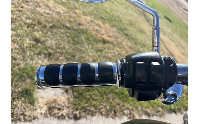 2012 Harley-Davidson® SPORTSTER 1200 CUSTOM