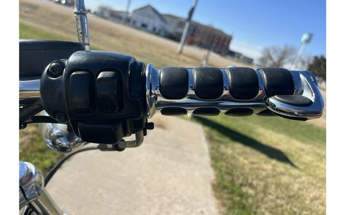 2012 Harley-Davidson® SPORTSTER 1200 CUSTOM