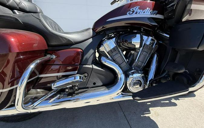 2022 Indian Motorcycle® Pursuit Limited Maroon Metallic/Crimson Metallic