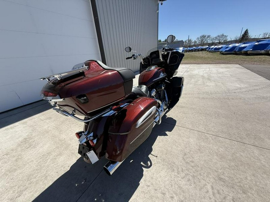2022 Indian Motorcycle® Pursuit Limited Maroon Metallic/Crimson Metallic