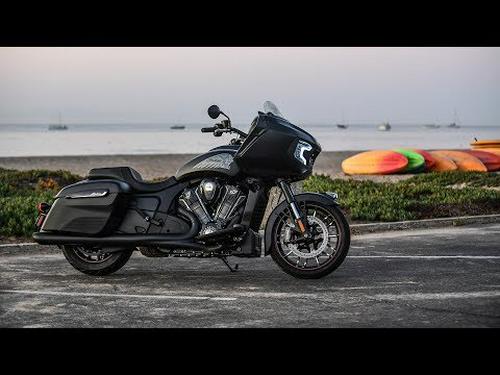 2020 Indian Motorcycle Challenger Dark Horse Review | MC Commute