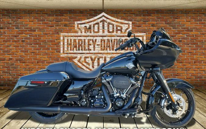 2023 Harley-Davidson Road Glide Special Review [120th Edition]