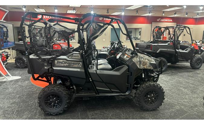 2025 Pioneer 700-4 - Honda