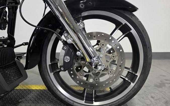 2019 Harley-Davidson® FLRT - Freewheeler®