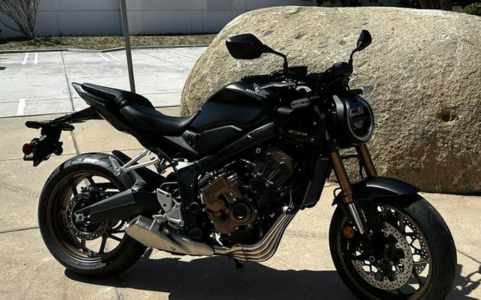 2026 Honda CB650R E-Clutch