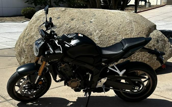 2026 Honda CB650R E-Clutch