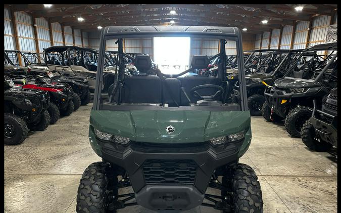 2024 Can-Am® Defender DPS HD7 Tundra Green