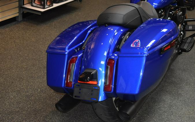 FLTRX 2025 Road Glide™