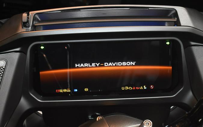 FLTRX 2025 Road Glide™