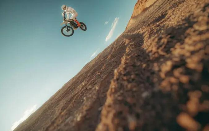 2026 Zero XB - 000110 S