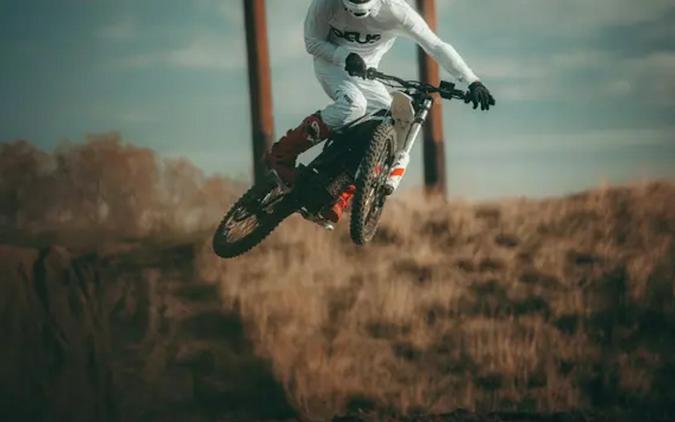 2026 Zero XB - 000110 S