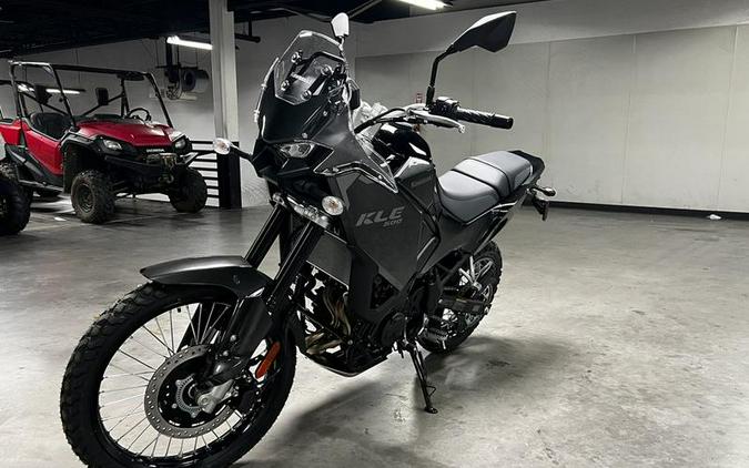 2026 Kawasaki KLE®500 ABS