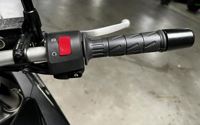 2026 Kawasaki KLE®500 ABS