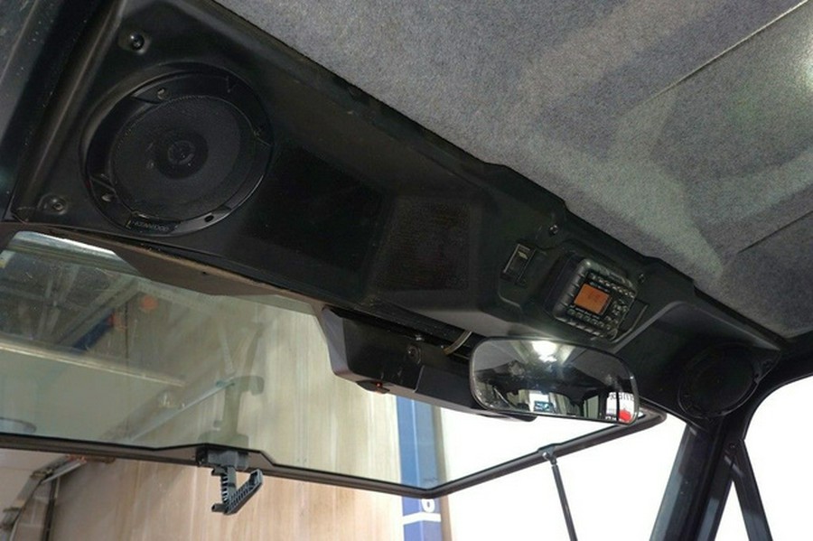 2025 Can-Am Defender MAX Limited HD10