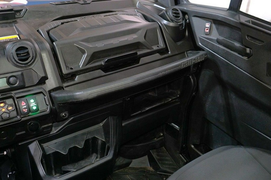 2025 Can-Am Defender MAX Limited HD10