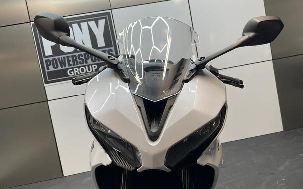 2025 Triumph Daytona 660 White/Black