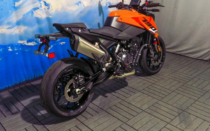 2027 KTM Duke 790