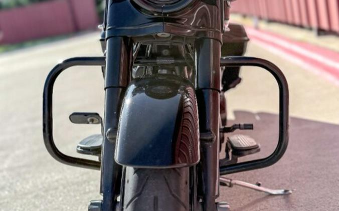 2018 Harley-Davidson Road King Special Vivid Black