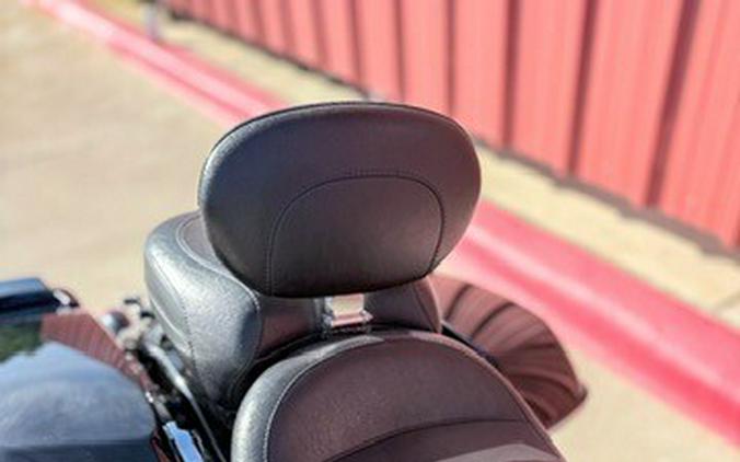 2018 Harley-Davidson Road King Special Vivid Black