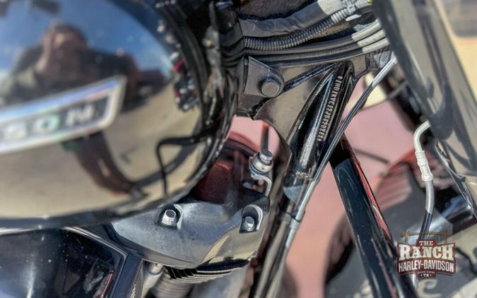 2018 Harley-Davidson Road King Special Vivid Black