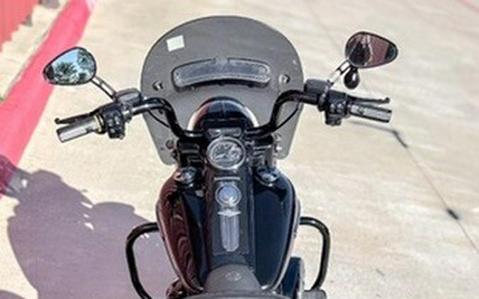 2018 Harley-Davidson Road King Special Vivid Black