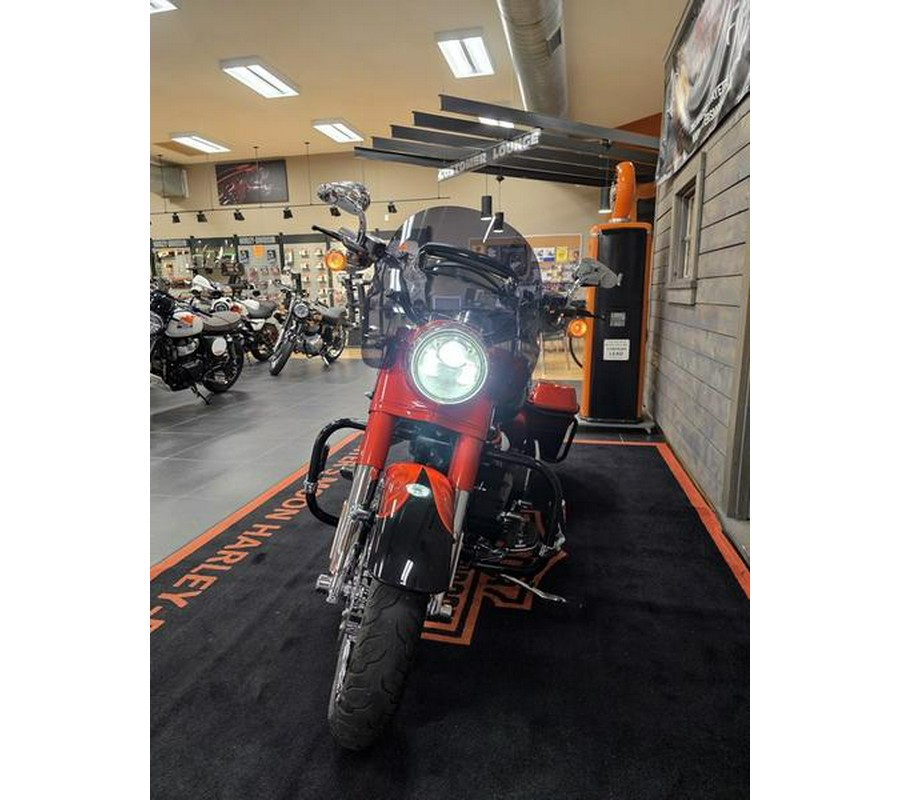 2014 Harley-Davidson® FLHRSE - CVO™ Road King®