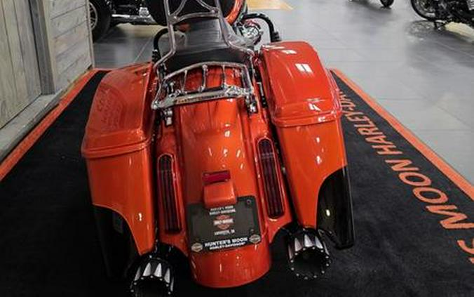 2014 Harley-Davidson® FLHRSE - CVO™ Road King®