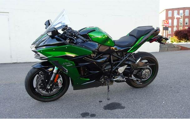 2019 Kawasaki Ninja H2 SX SE+ Review: Supercharged Travel