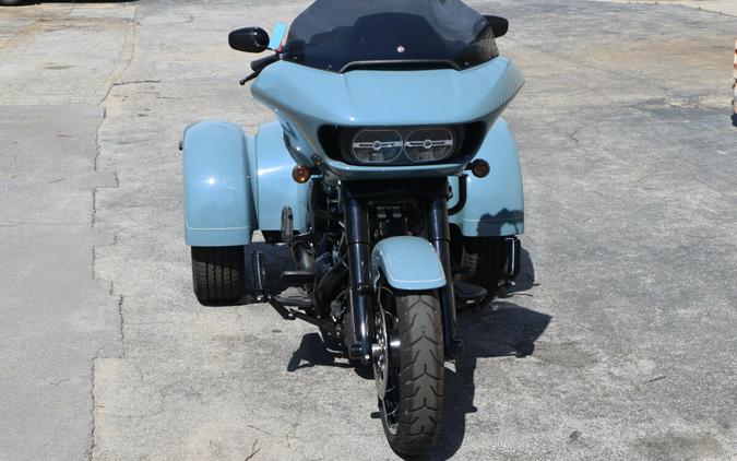 2024 Harley-Davidson Road Glide 3 Sharkskin Blue - Black Finish